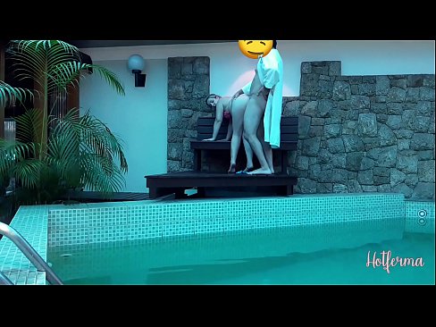 ❤️ Boss xizmatchini hovuzga taklif qiladi, lekin issiqqa qarshi tura olmadi ❤❌ Anal videoda pornoda uz.28films.ru ﹏